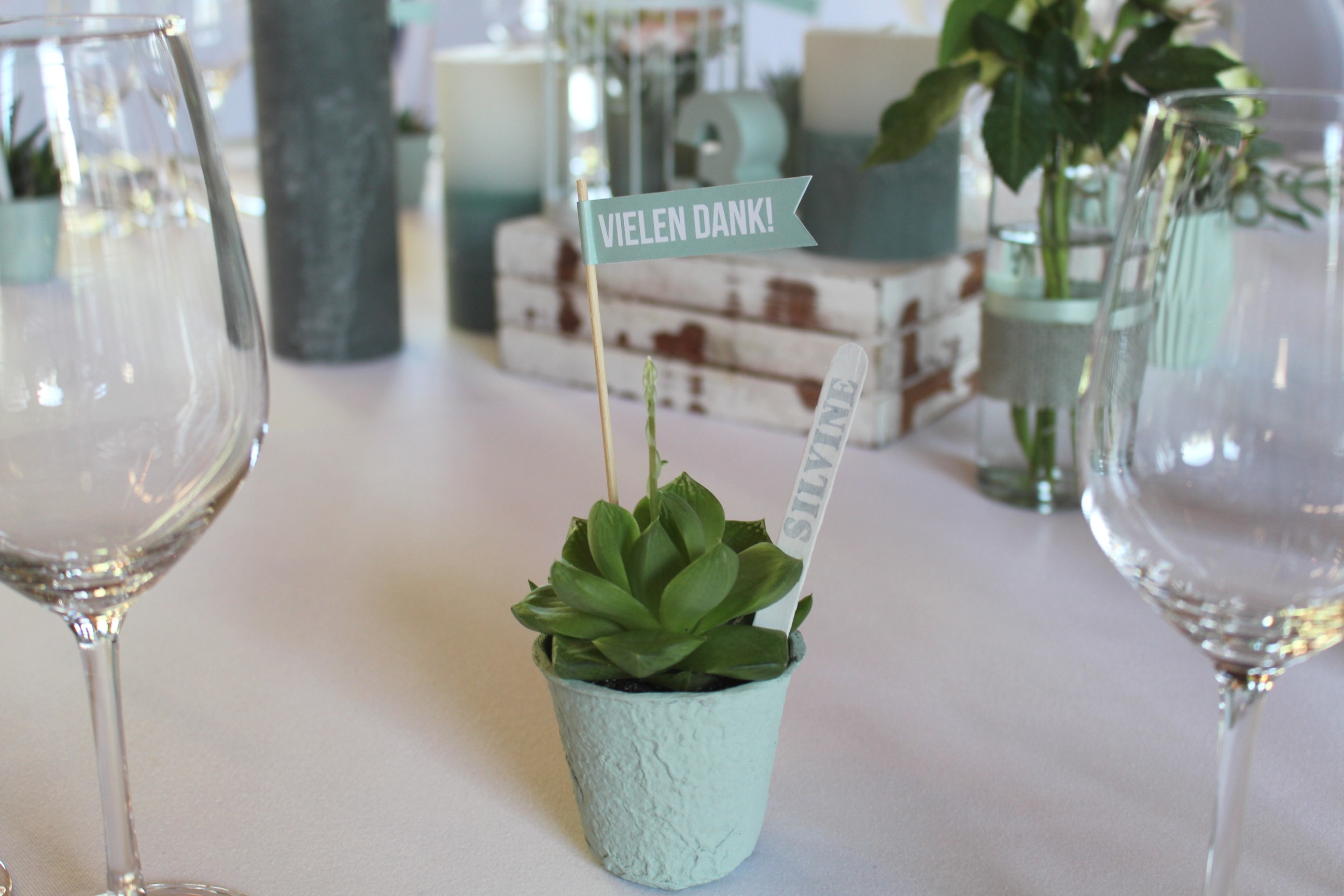 Gastgeschenke als Namenskärtchen