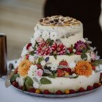 Sommerhochzeit mit französischem Flair Hochzeitstorte