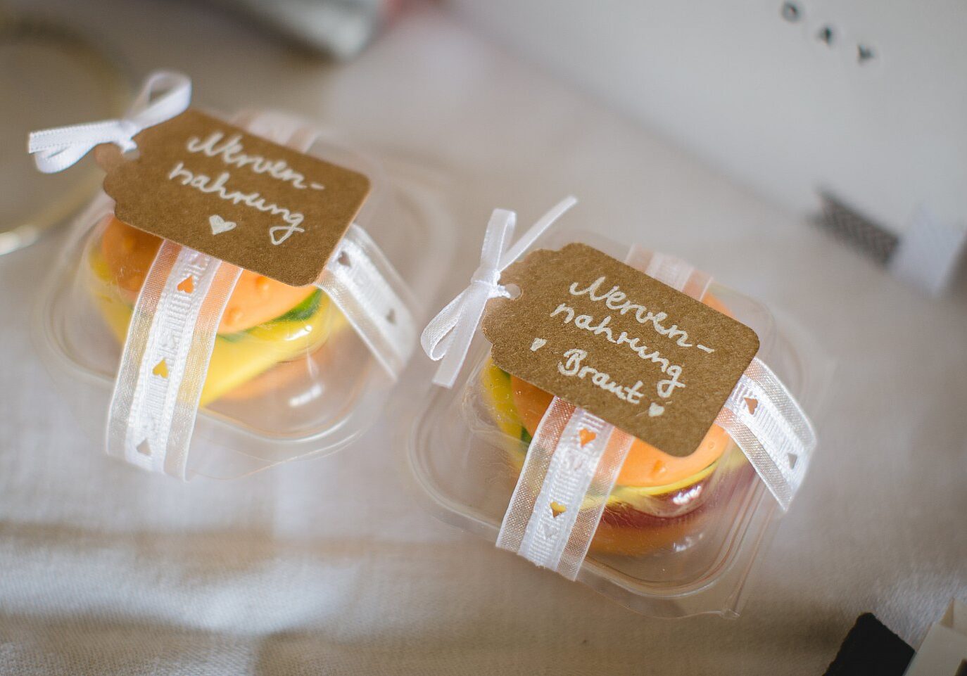 Gummi-Hamburger verpackt